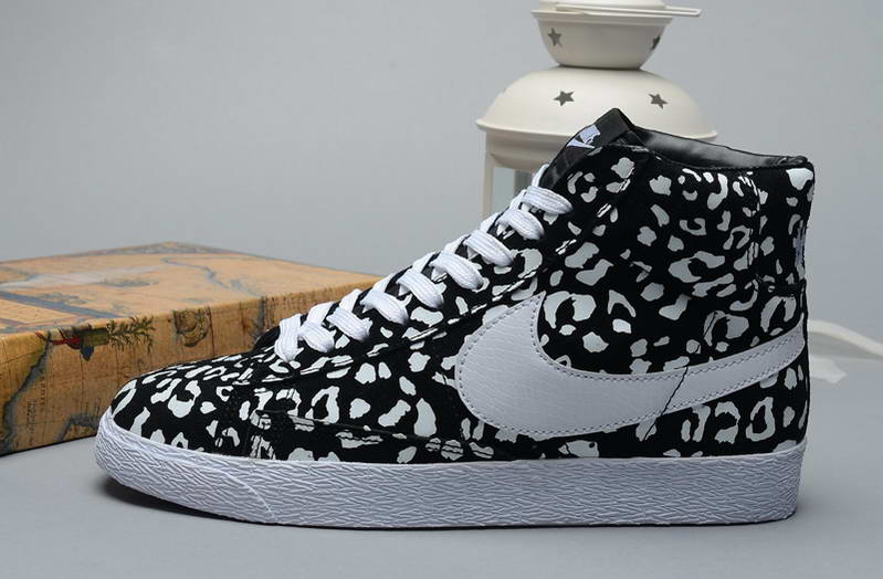 Nike Blazer High Glow dans la nuit de leopard noir blanc (5)